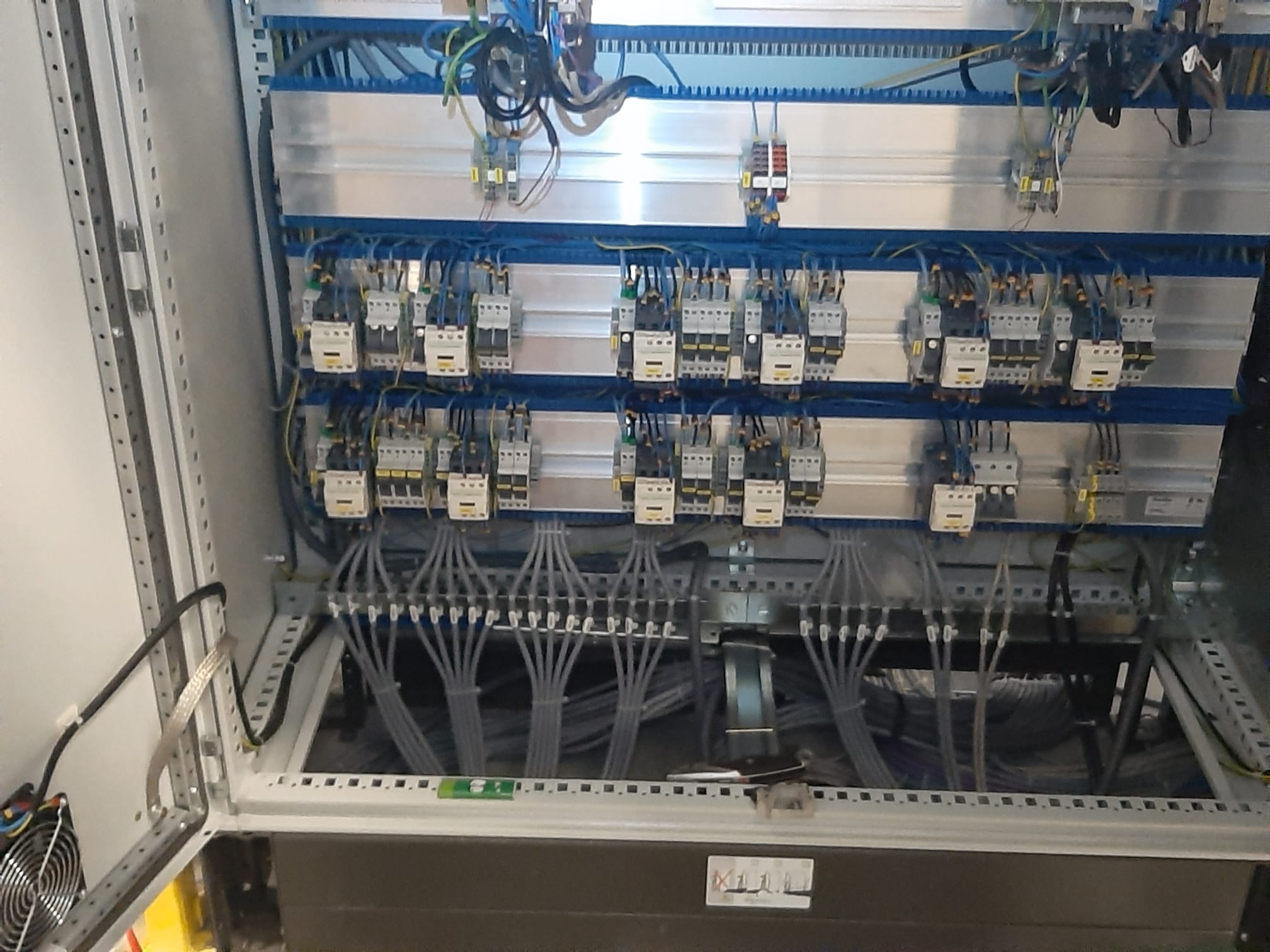 Montage und Transport von Industrieanlagen