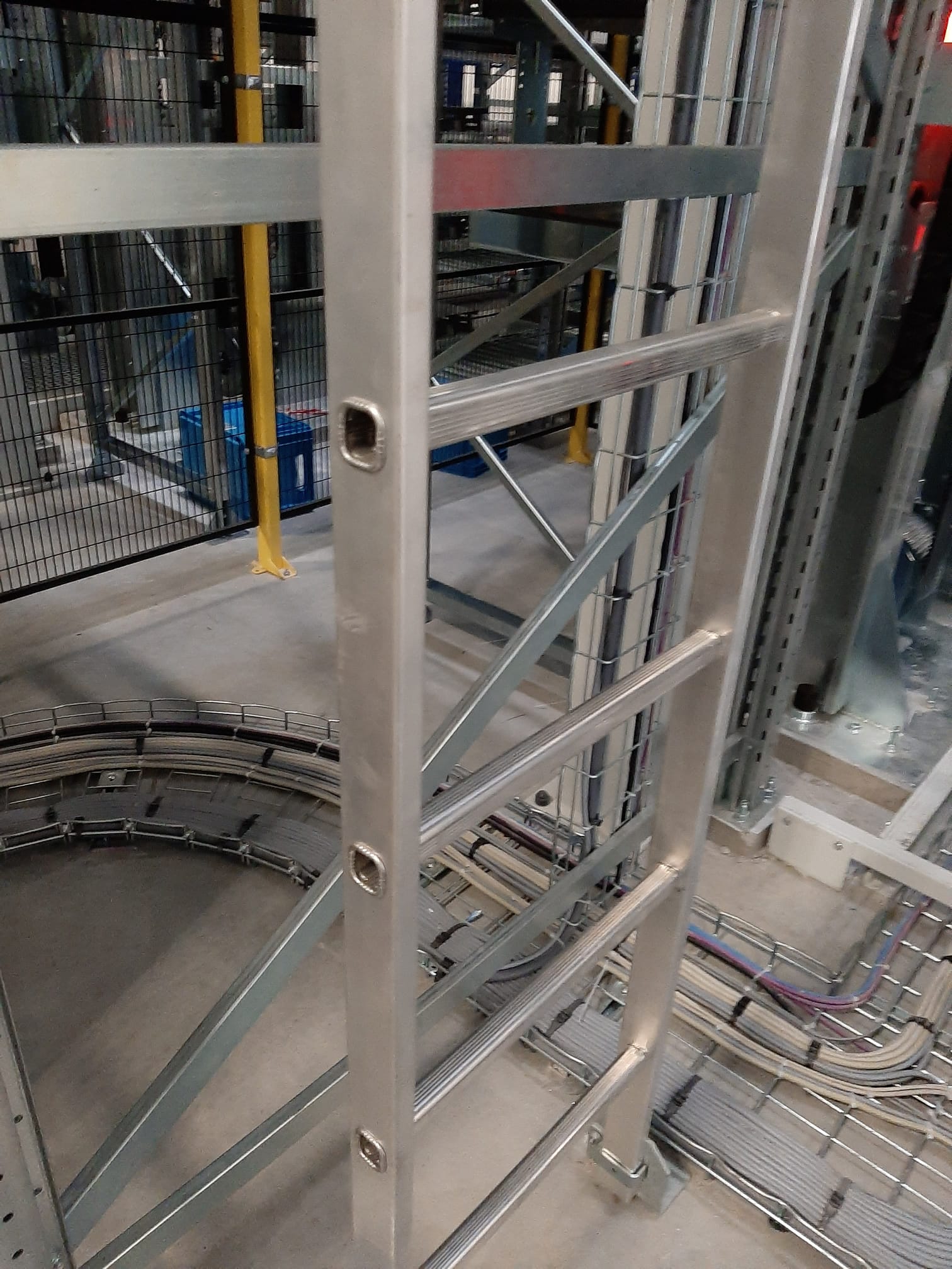 Montage und Transport von Industrieanlagen