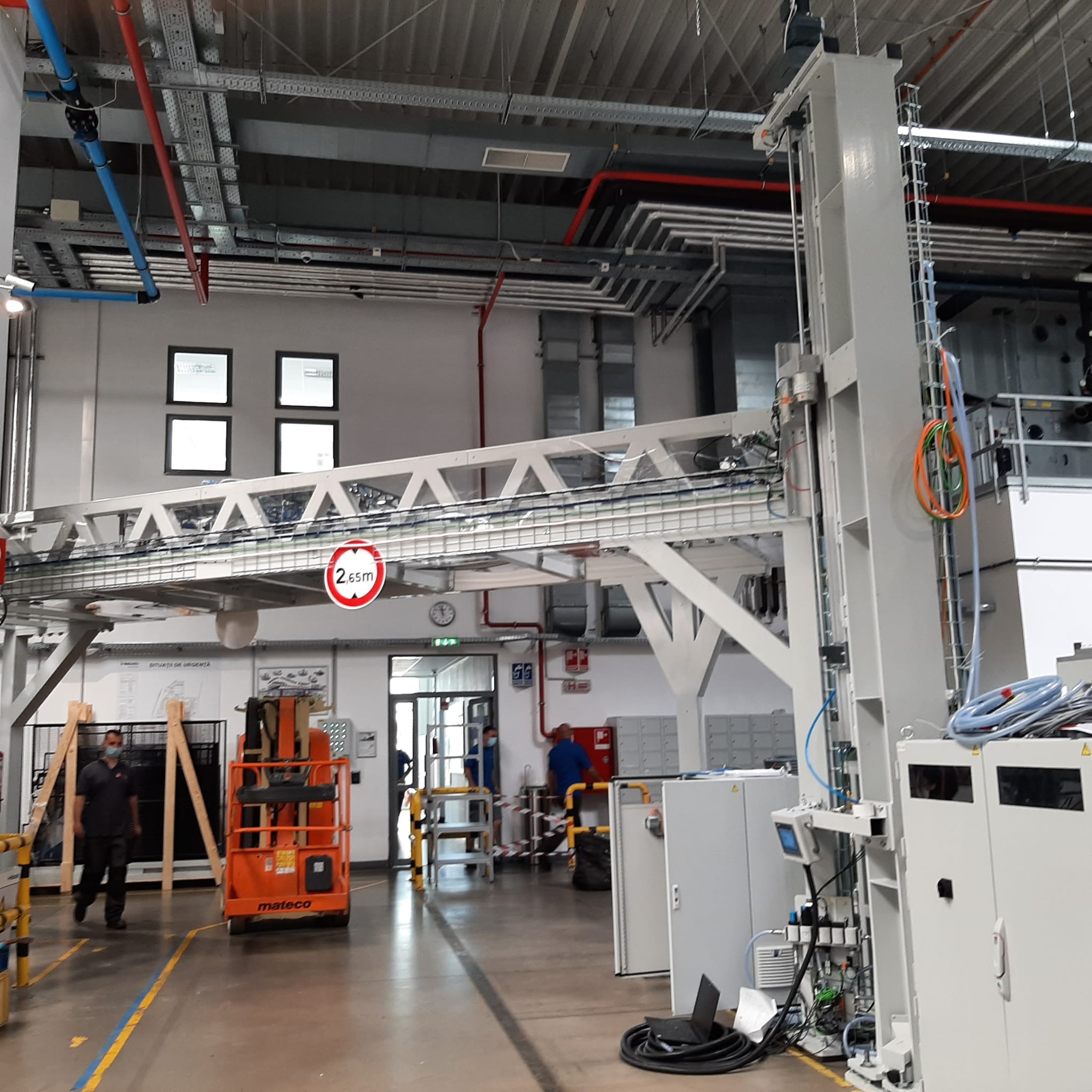 Montage und Demontage von Industriemaschinen