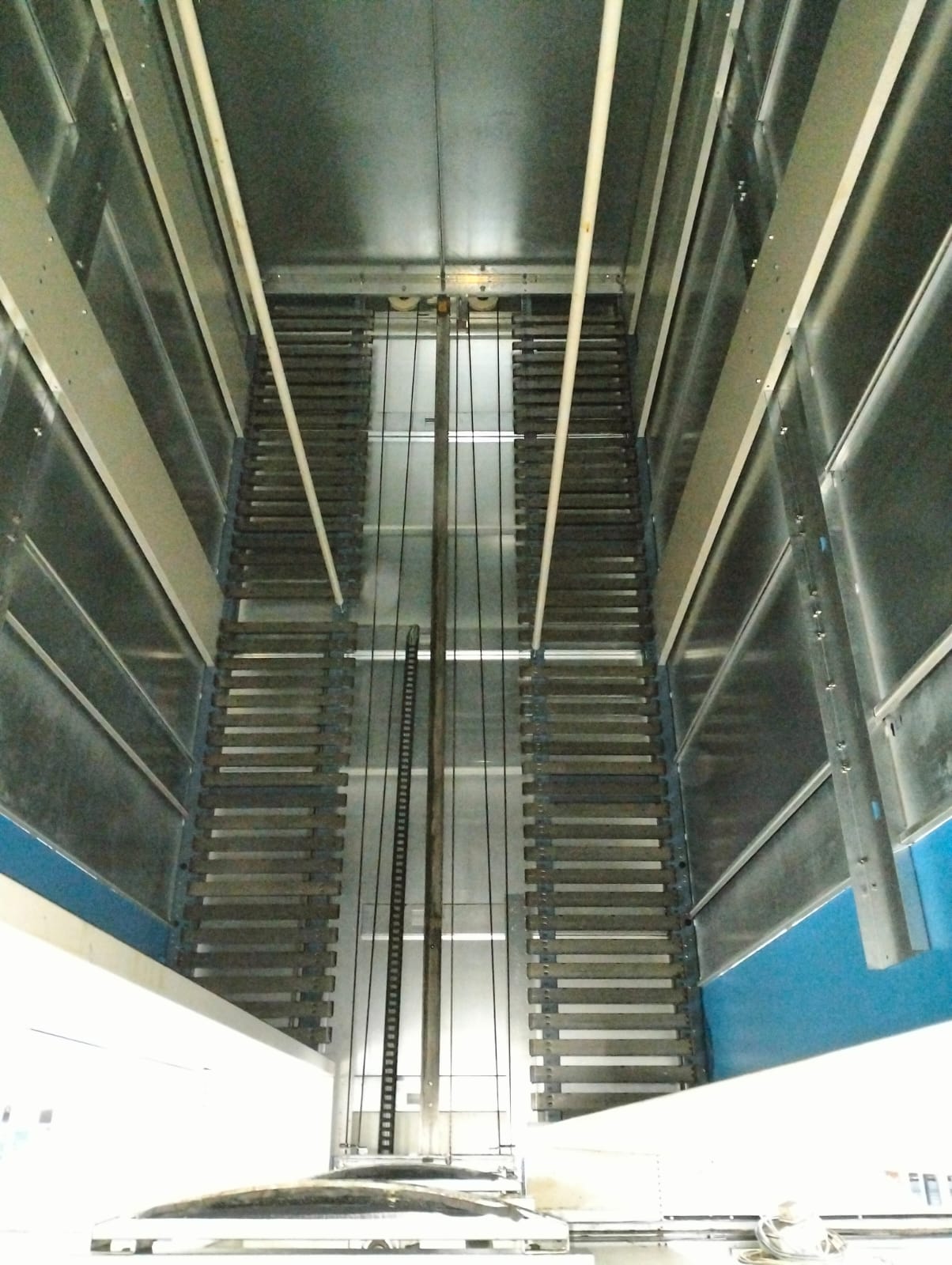 Verlagerung von Industriemaschinen