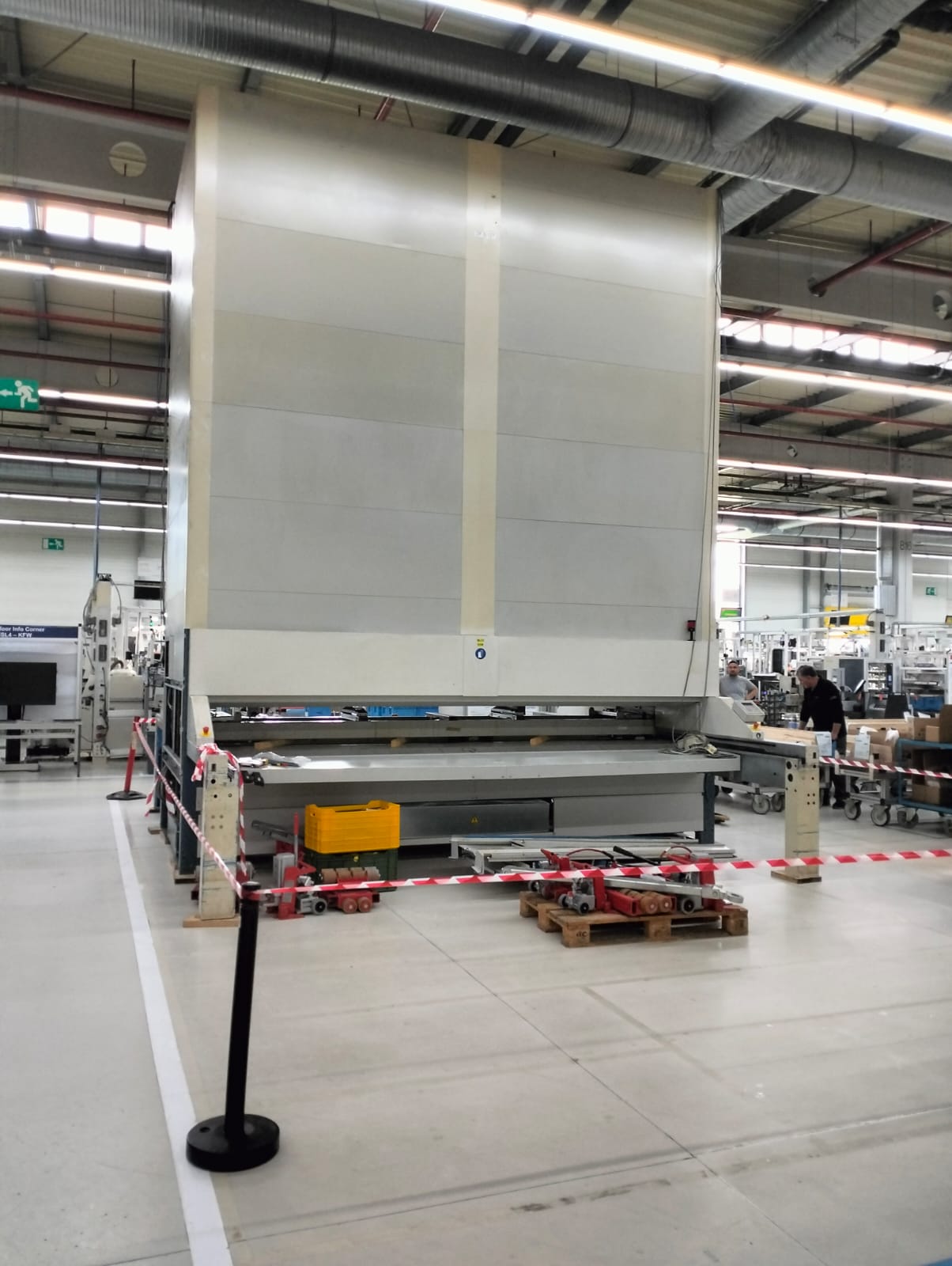 Verlagerung von Industriemaschinen