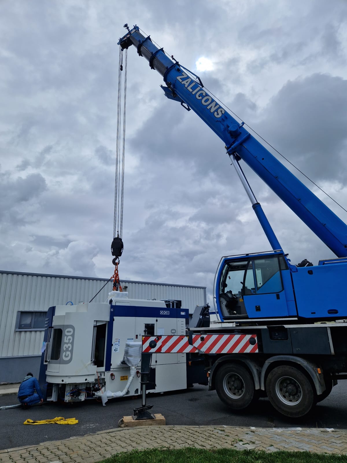 Verlagerung von Industriemaschinen