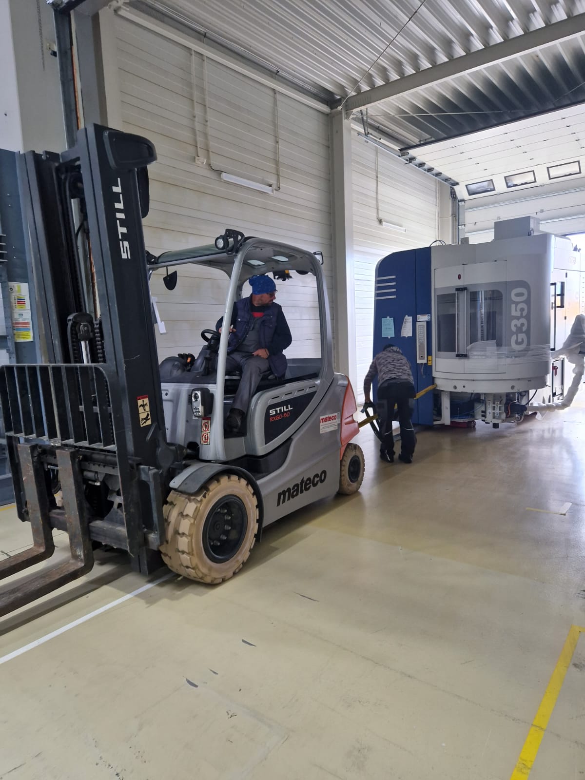 Verlagerung von Industriemaschinen